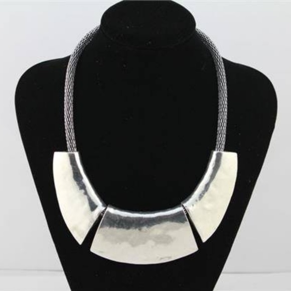 Fashion Metal Retro Collar Necklace - Picture 1 of 1